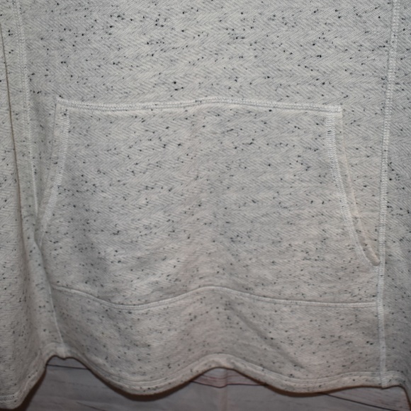 Top - Picture 4 of 5